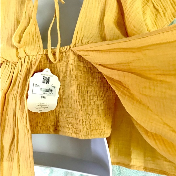 NWT Altar’d State Yellow Crop Top- Medium - Picture 9 of 10